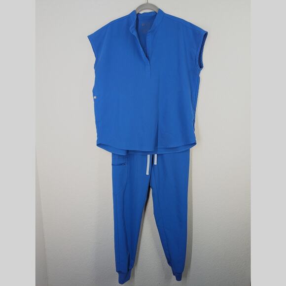 Figs Dresses & Skirts - Figs Womens Scrub Set Rafaela Top Jogger Pants Size S